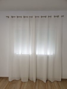C Mo Colocar Las Cortinas Barra De Cortina Recien Instalada