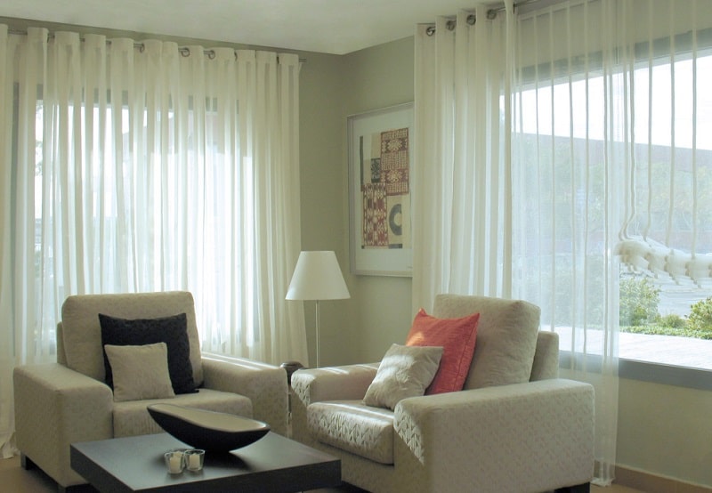 4 ideas para combinar estores y cortinas en una habitación - El Blog de