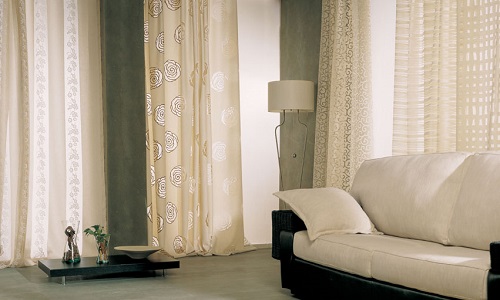 ver cortinas con transparencias para tu salón, comprarlas en cortina ideal. 